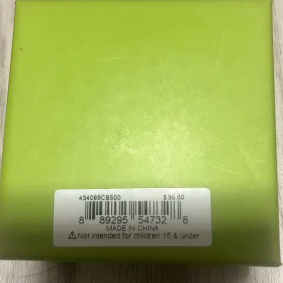 Brand New Betsey Johnson Lavender Purple Flower Rhinestone Earrings - Picture 4 of 4